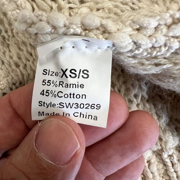 Selfie Couture Open Crochet Knit Cardigan Open Front Cream Size XS/S Pockets - Picture 9 of 9